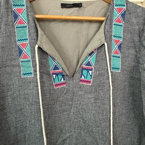THML Gray Long Sleeve Graphic Tunic - Picture 4 of 7